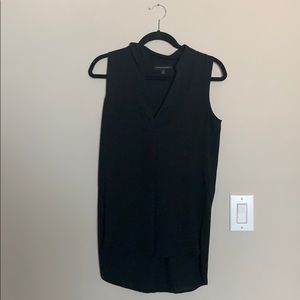 Banana republic v neck tunic